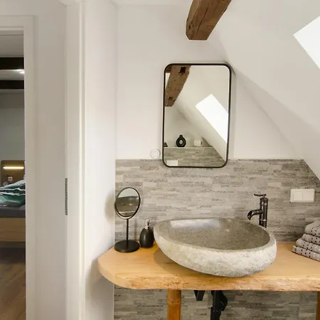 Am Graben דירה *